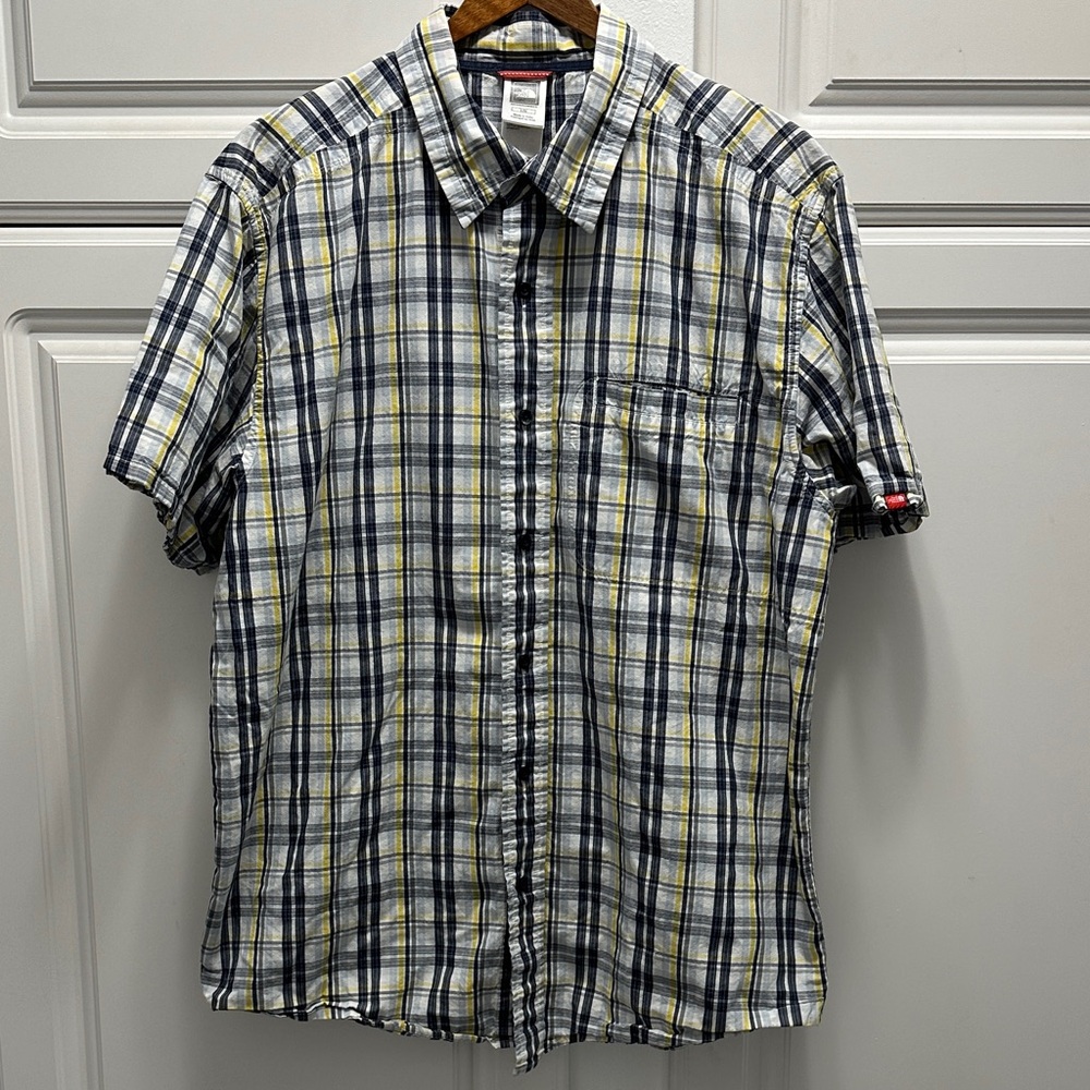 The North Face Casual Plaid Shirt in Black, Yellow, and White